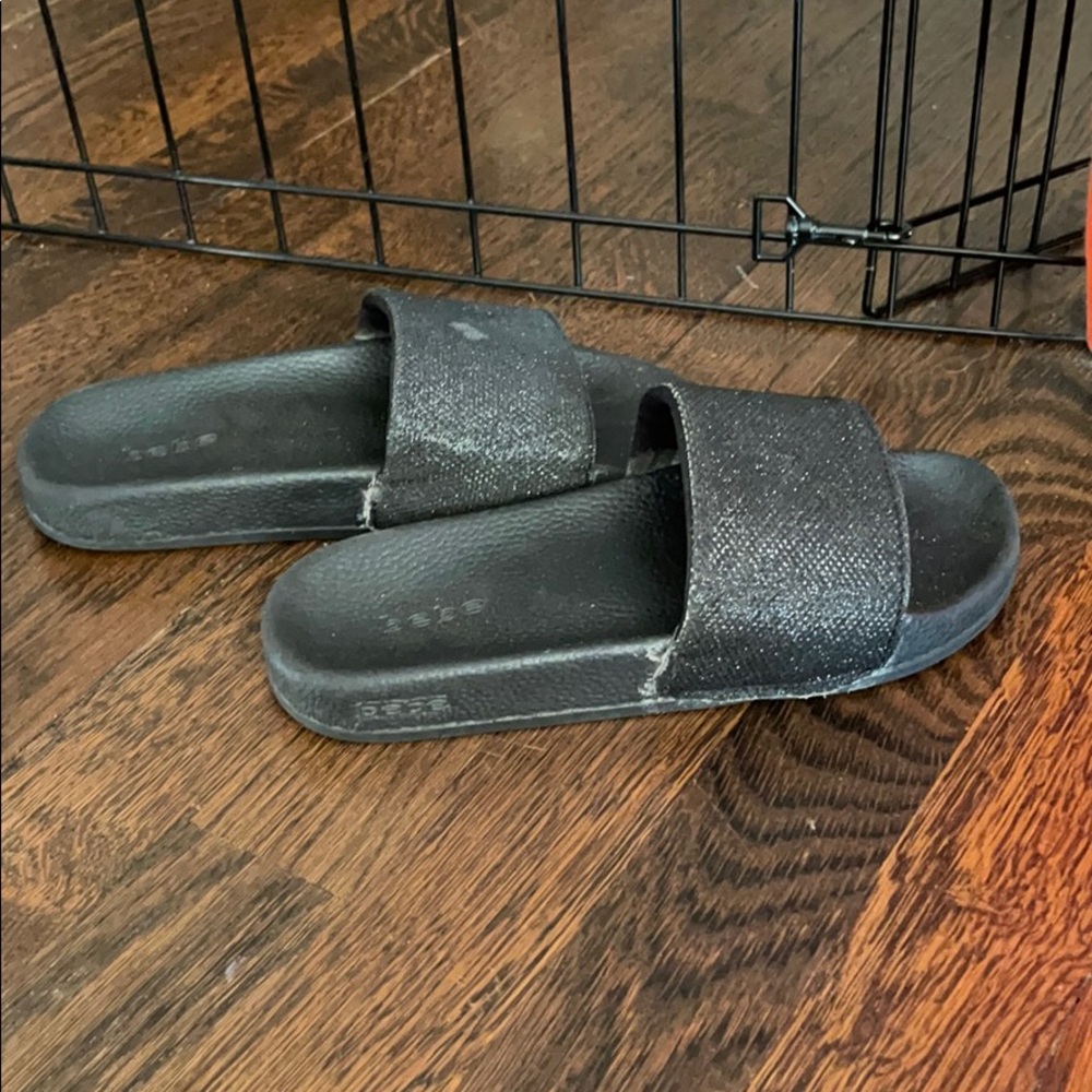 black slides